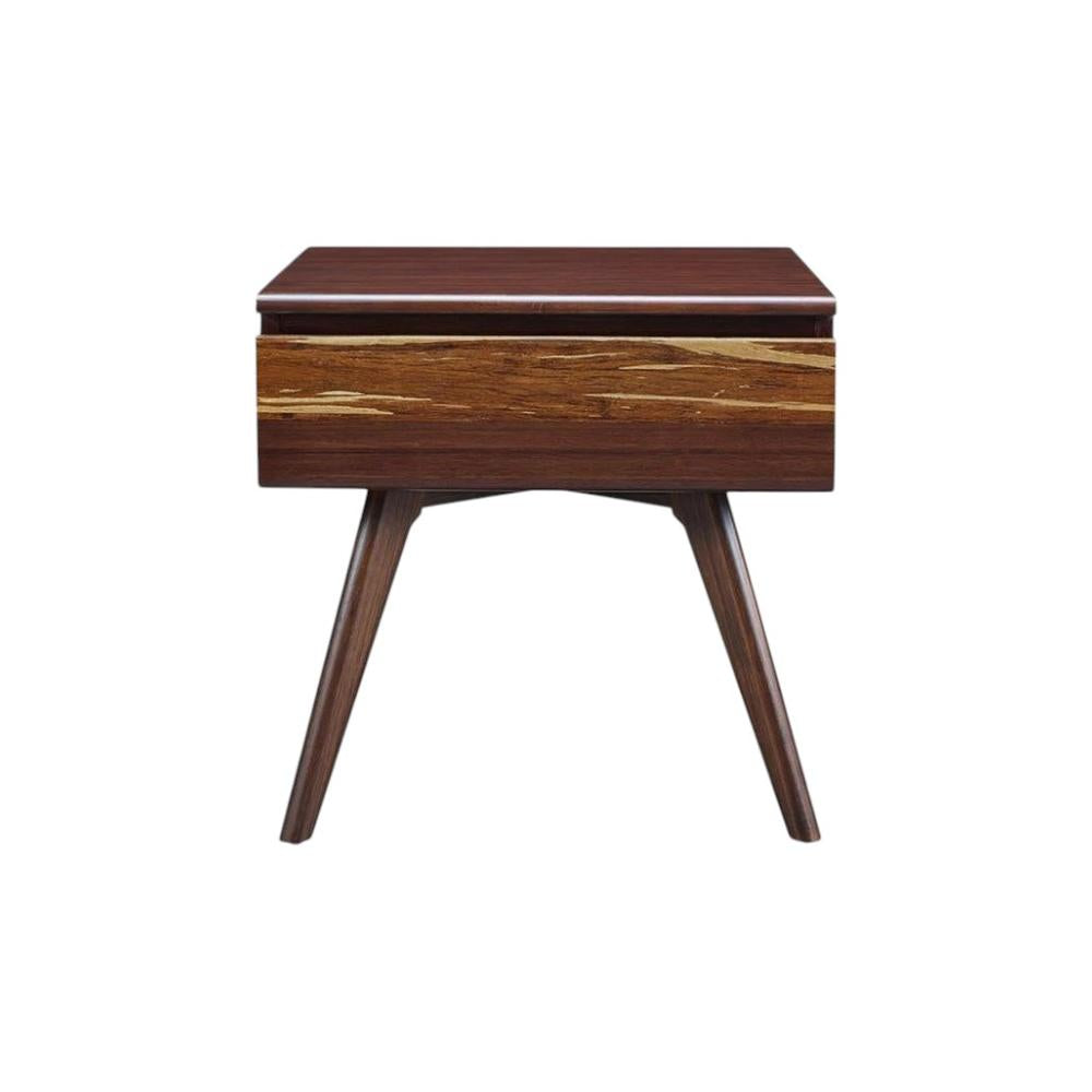 MESA DE NOCHE NUDÖ NOGAL