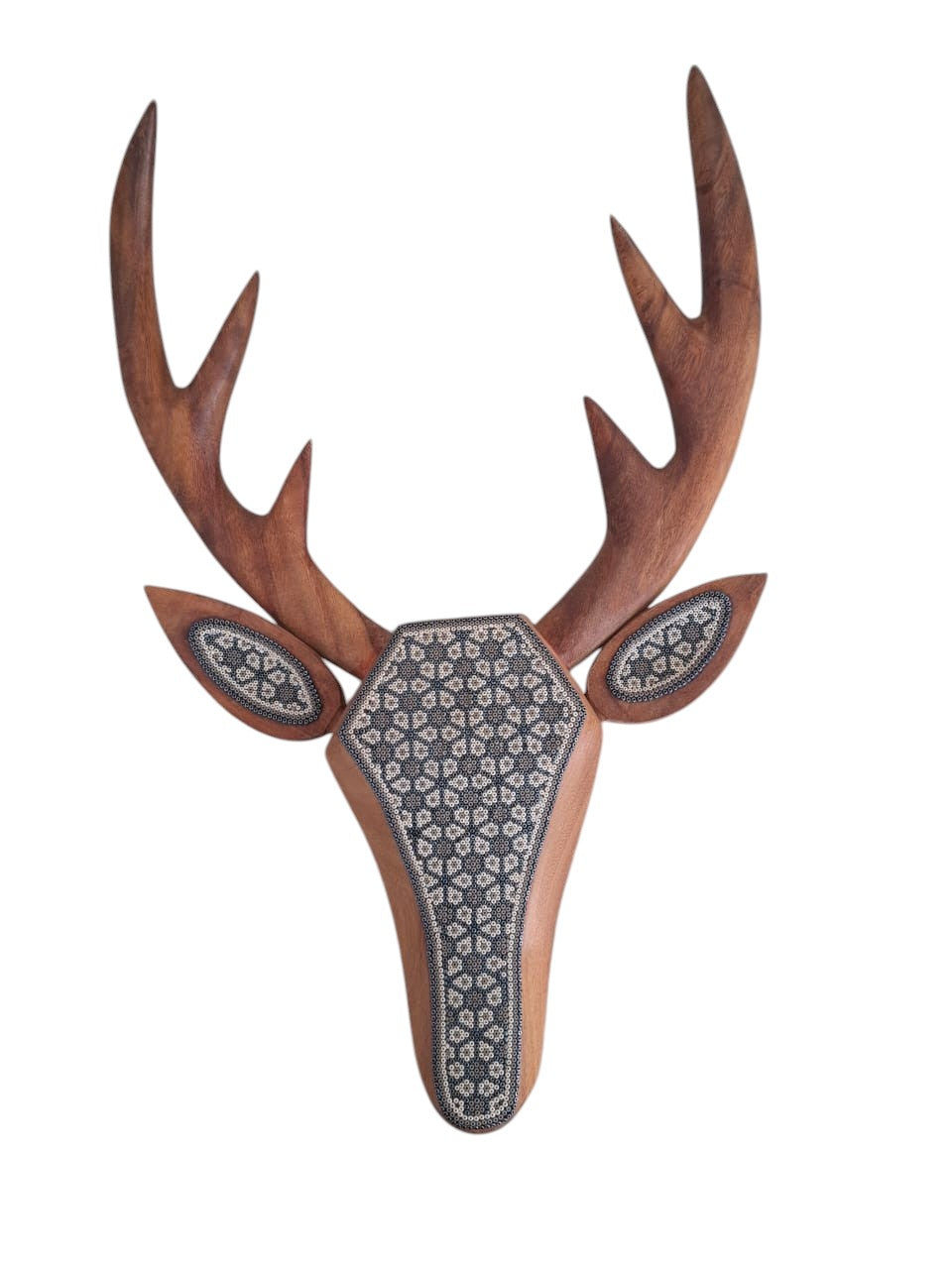 CABEZA ESCULTÓRICA “VENADO WIXÁRIKA”